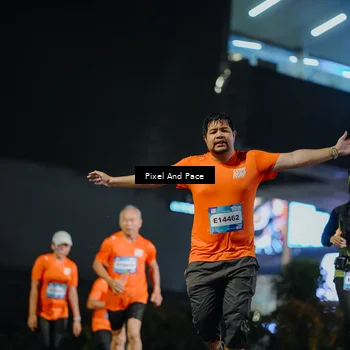 Runner Photo 7783142