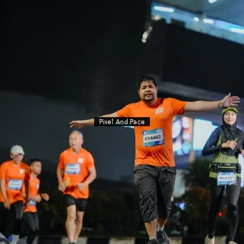 Runner Photo 7783154