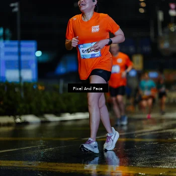 Runner Photo 7783159