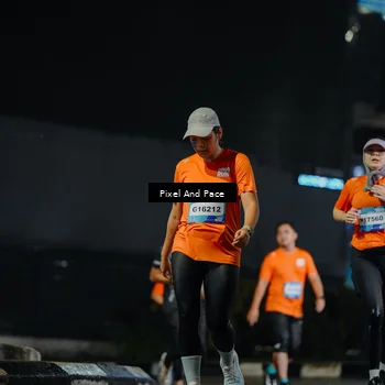 Runner Photo 7783170