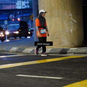 Runner Photo 7783186
