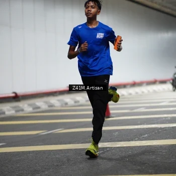 Runner Photo 7783231