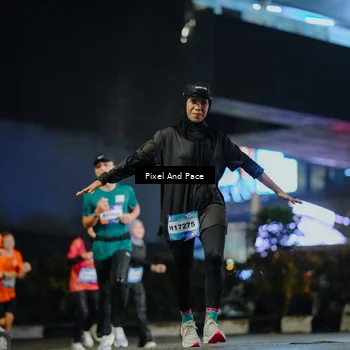 Runner Photo 7783242