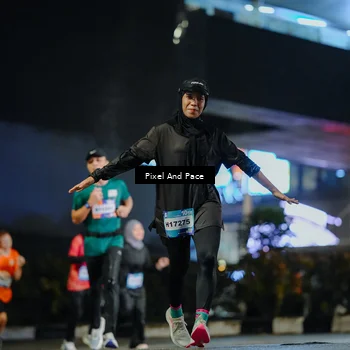 Runner Photo 7783246