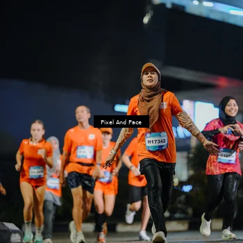 Runner Photo 7783279
