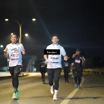 Runner Photo 7783287