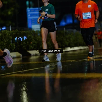 Runner Photo 7783349
