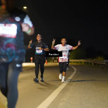 Runner Photo 7783364
