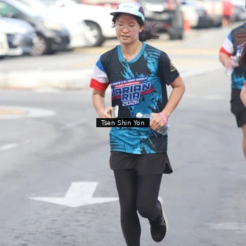 Runner Photo 7783392