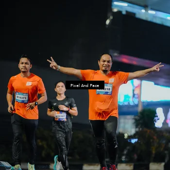 Runner Photo 7783402