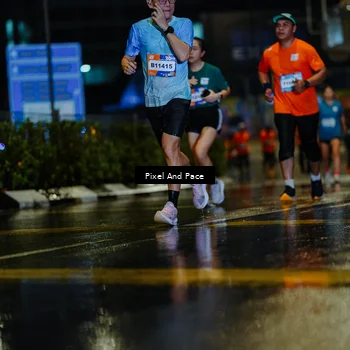 Runner Photo 7783404