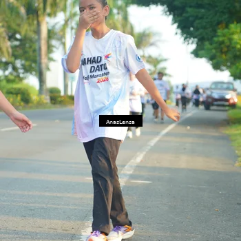 Runner Photo 7783409