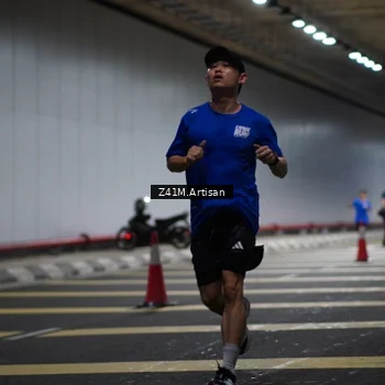 Runner Photo 7783416