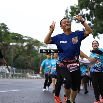 Runner Photo 7783426