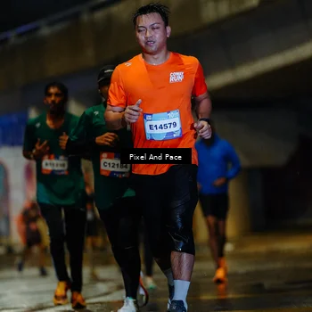 Runner Photo 7783433