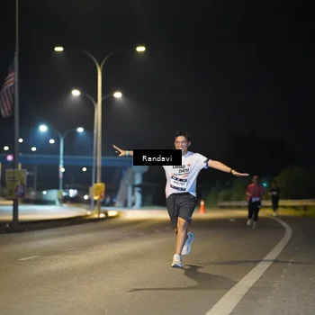Runner Photo 7783440