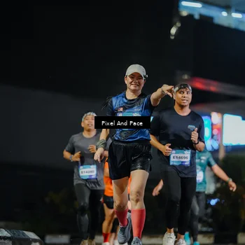 Runner Photo 7783465