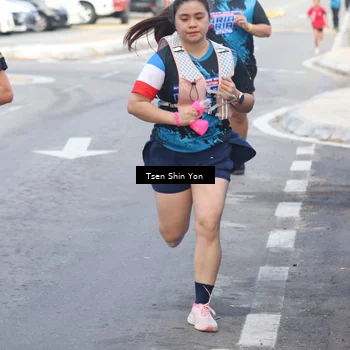 Runner Photo 7783476