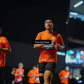 Runner Photo 7783490