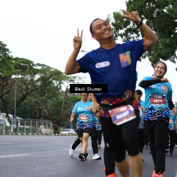 Runner Photo 7783513