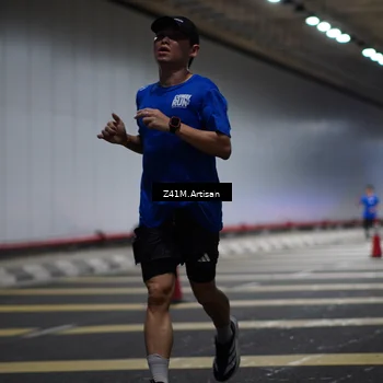 Runner Photo 7783519