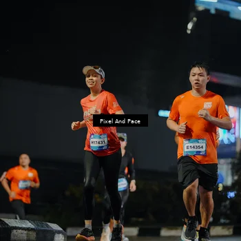 Runner Photo 7783550