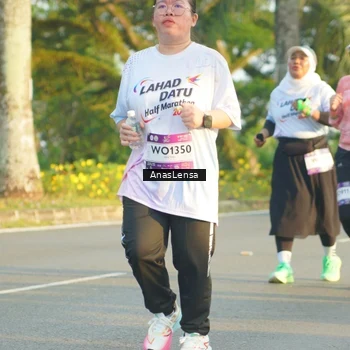 Runner Photo 7783561