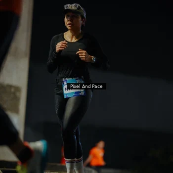 Runner Photo 7783575