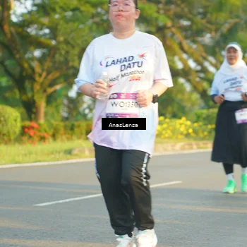 Runner Photo 7783579