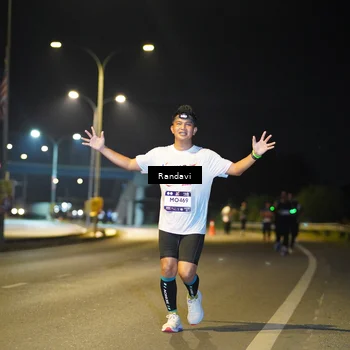 Runner Photo 7783591