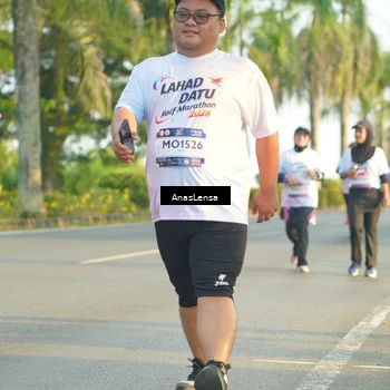 Runner Photo 7783596