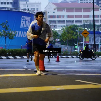 Runner Photo 7783611