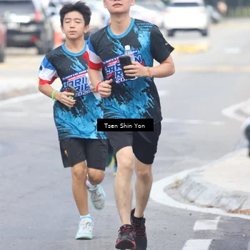 Runner Photo 7783619