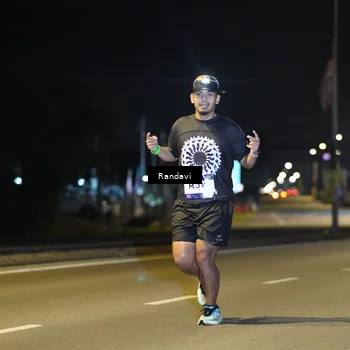 Runner Photo 7783630