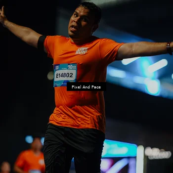 Runner Photo 7783643