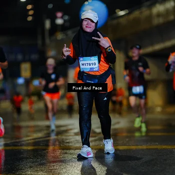 Runner Photo 7783648