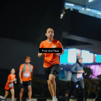 Runner Photo 7783664