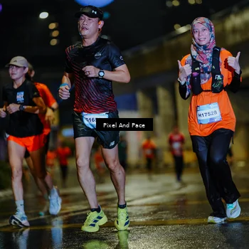 Runner Photo 7783672