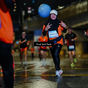 Runner Photo 7783681