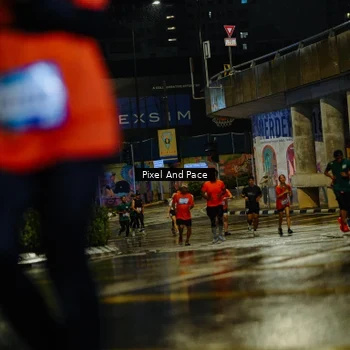 Runner Photo 7783708