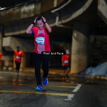 Runner Photo 7783726