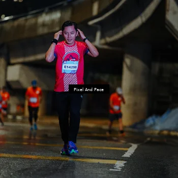 Runner Photo 7783733