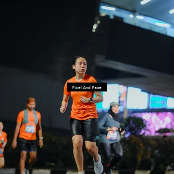 Runner Photo 7783740