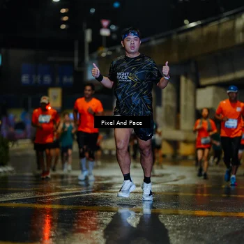 Runner Photo 7783765