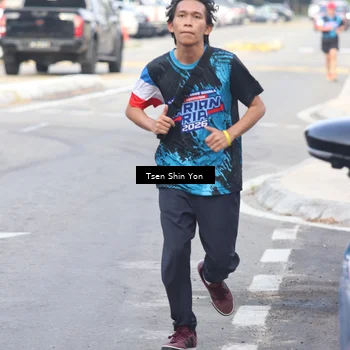 Runner Photo 7783766