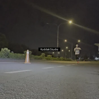 Runner Photo 7783775