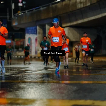 Runner Photo 7783785