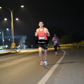 Runner Photo 7783812