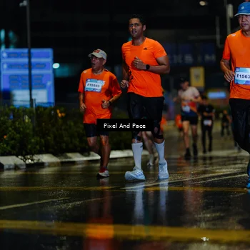 Runner Photo 7783814