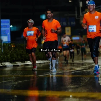 Runner Photo 7783815